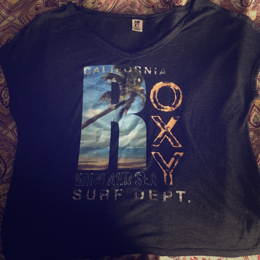 Roxy Summer/Spring T-shirt Size L
